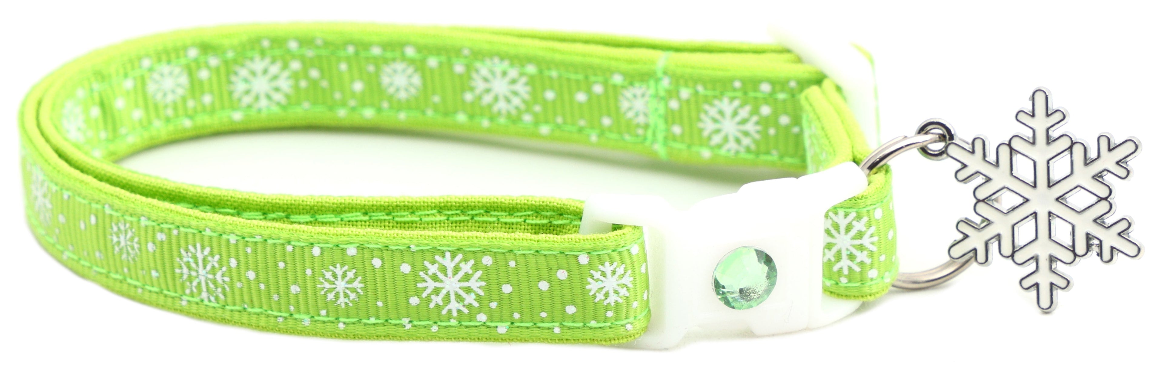 Snow Flurries Breakaway Cat Collar-2