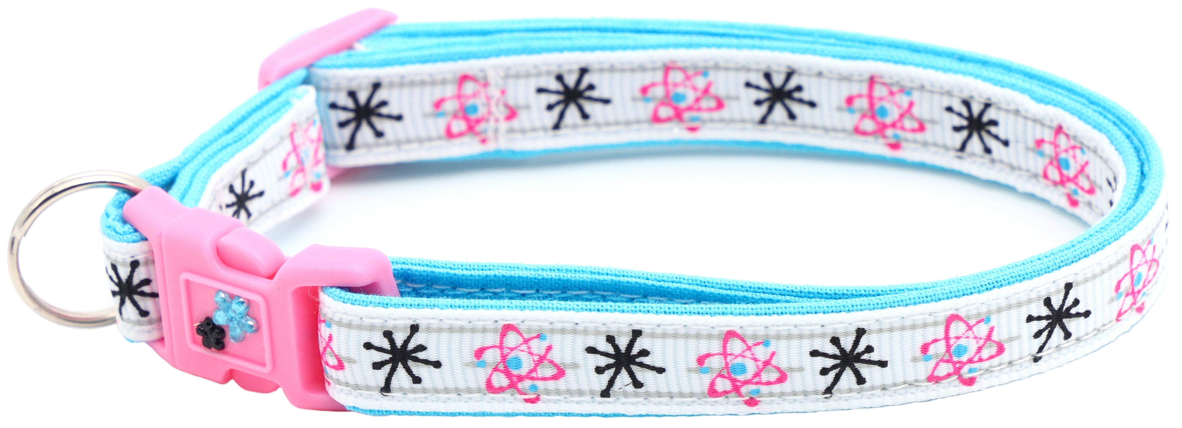 Atoms on White Cat Collar-3