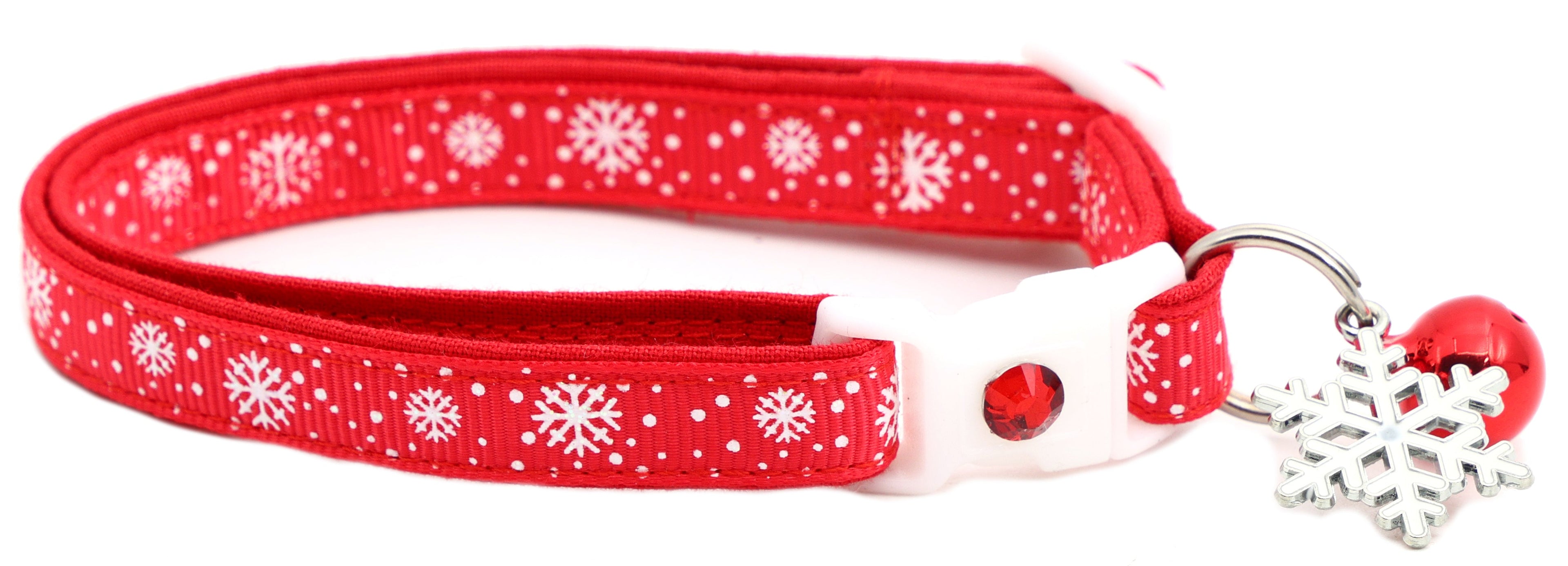 Snow Flurries Breakaway Cat Collar-11