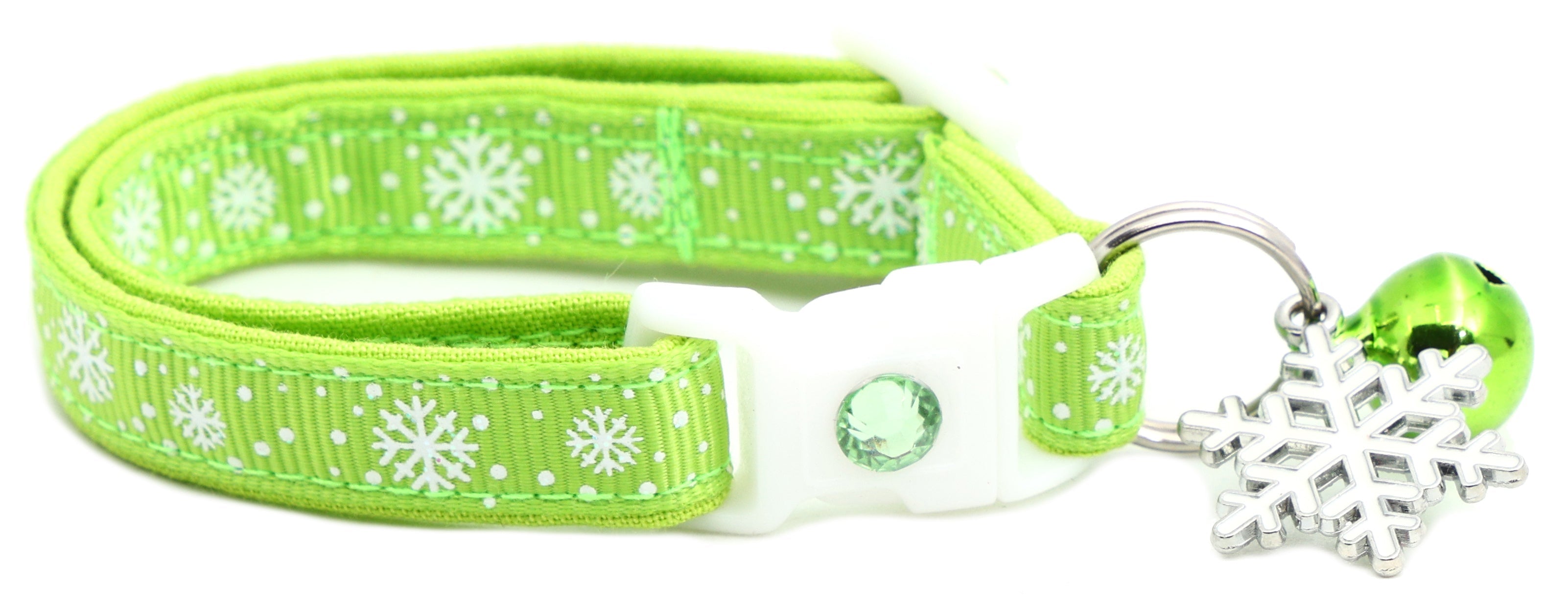 Snow Flurries Breakaway Cat Collar-13