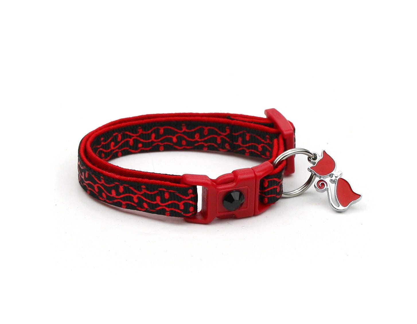 Shiny Red Squiggles on Black Cat Collar-1